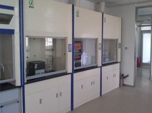 ตู้ดูดควัน ตู้ดูดไอสารเคมี - Digital Fume Hood